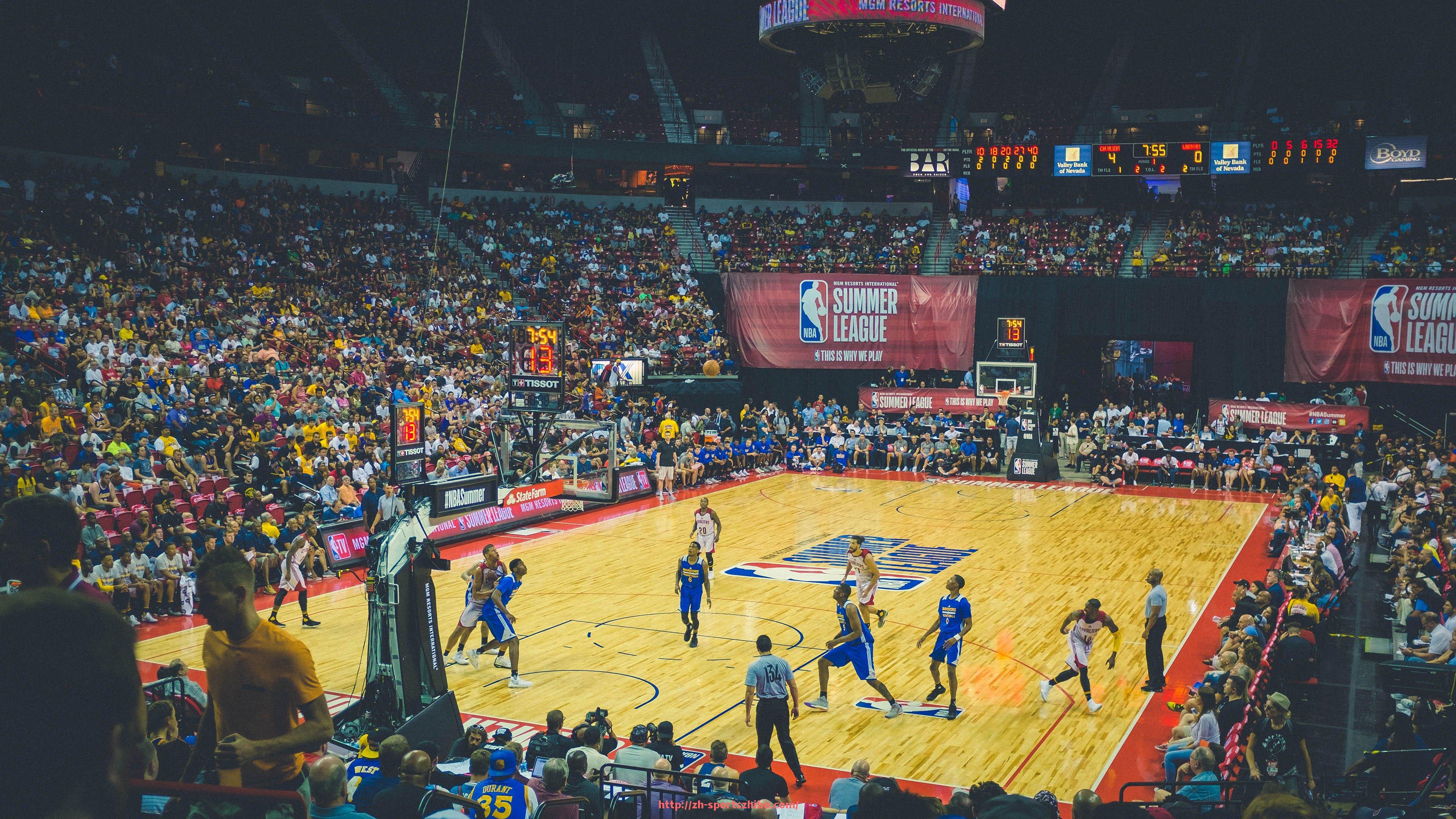 体育直播-中超12轮比赛赛程详细介绍与赛事回顾